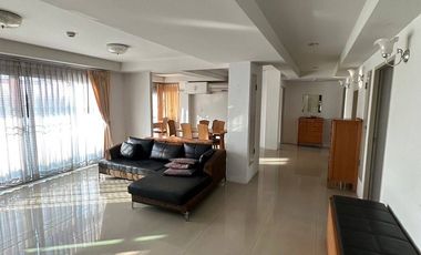 À louer 3 chambres appartement à Suan Luang, Bangkok