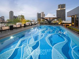 Condo en alquiler de 1 habitaciones en Khlong Toei, Bangkok