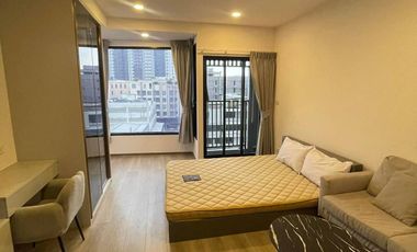For rent 1 bed condo in Huai Khwang, Bangkok