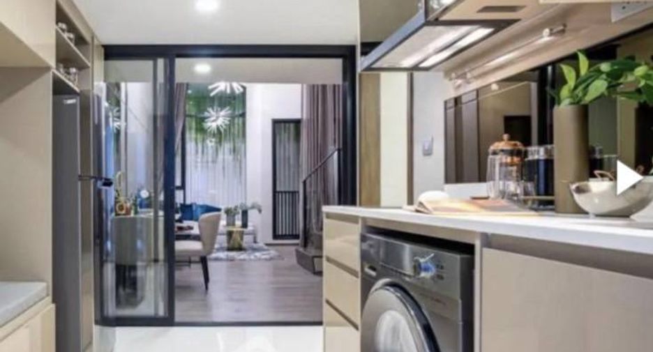 For sale 1 bed condo in Ratchathewi, Bangkok