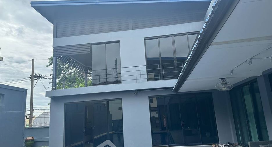 Haus zur Miete und zum Kauf mit 5 Zimmer in East Pattaya, Pattaya