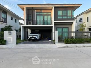 Casa en venta de 4 habitaciones en Si Racha, Chonburi