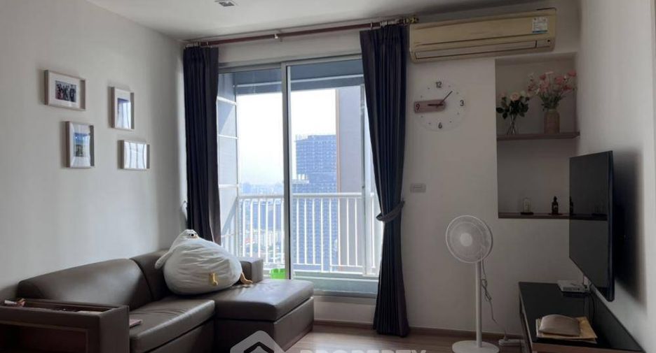 For rent 2 ベッドルーム condo in Phra Khanong, Bangkok