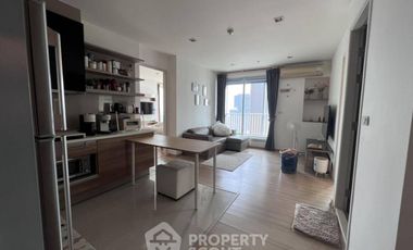 For rent 2 bedrooms condo in Phra Khanong, Bangkok