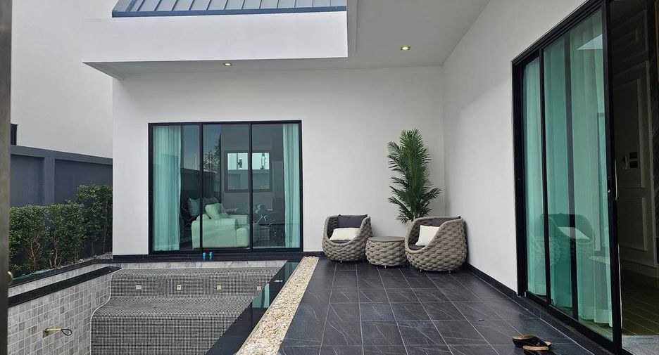 For sale 3 bedrooms villa in East Pattaya, Pattaya