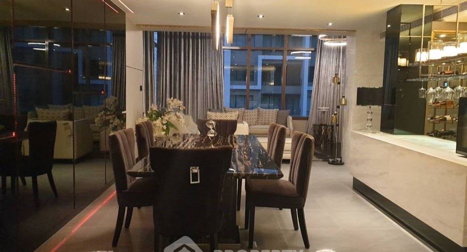 For sale 1 bed condo in Khlong Toei, Bangkok