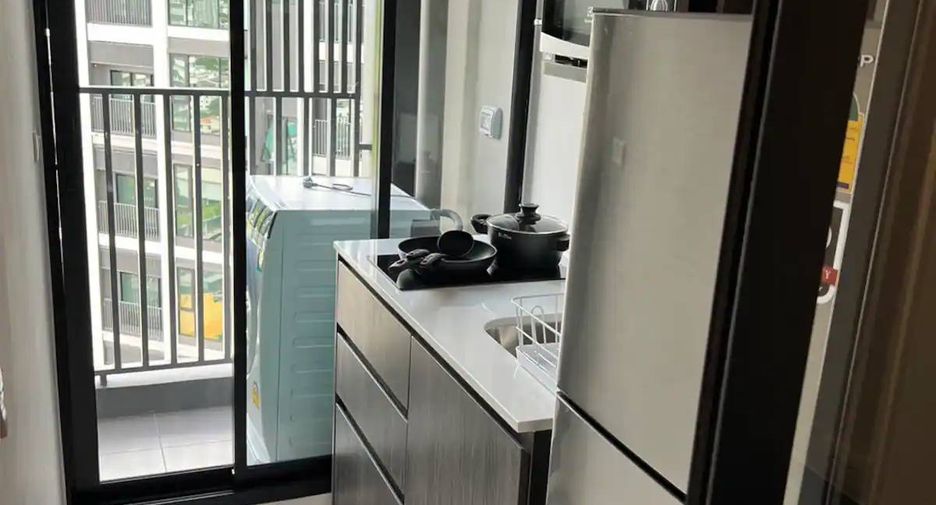 For sale 1 bed condo in Si Racha, Chonburi