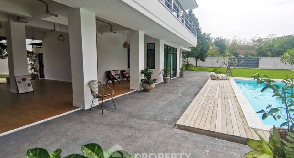 For sale 3 bedrooms villa in Bang Saray, Pattaya