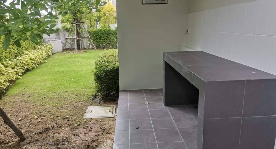 For sale 3 bedrooms house in Mueang Chon Buri, Chonburi