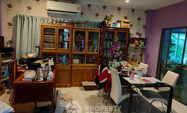 Haus zum Kauf mit 3 Zimmer in Prawet, Bangkok