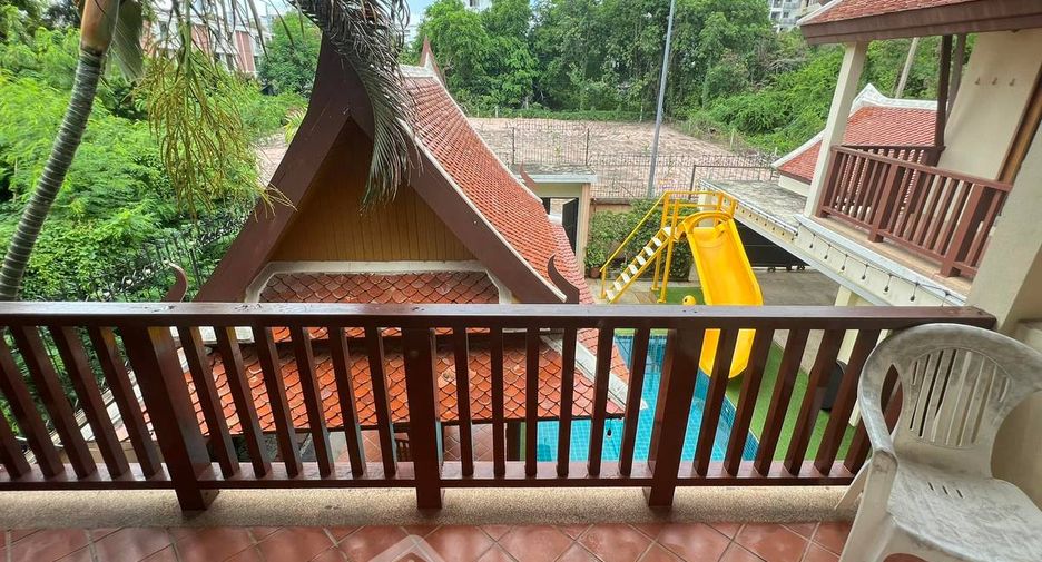 Haus zum Kauf mit 3 Zimmer in Pratumnak, Pattaya