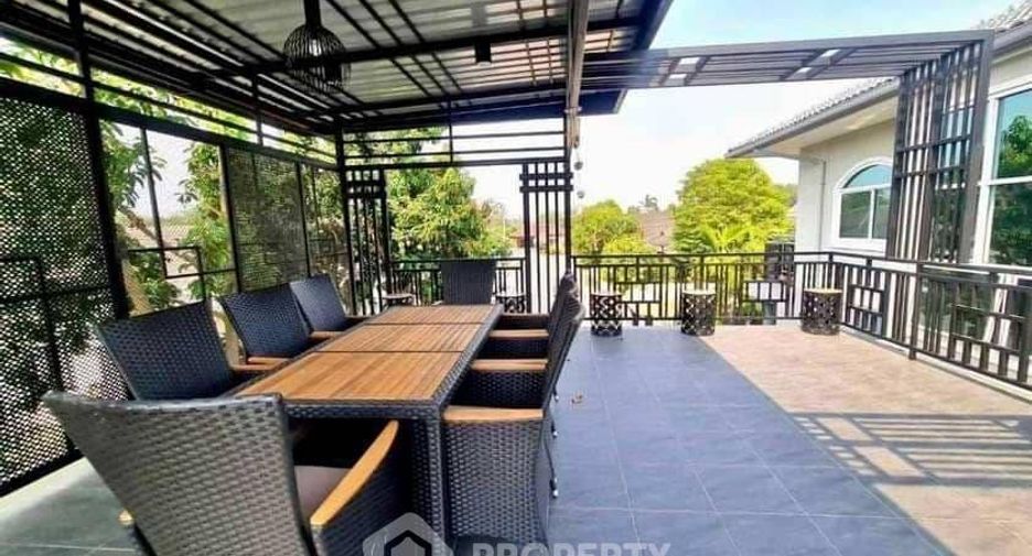 Haus zum Kauf mit 5 Zimmer in East Pattaya, Pattaya