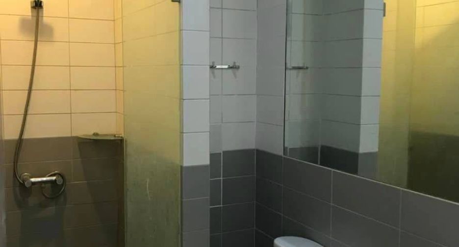 For sale 2 bedrooms condo in Ratchathewi, Bangkok