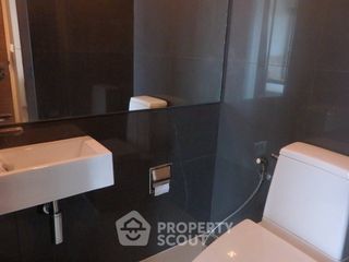 Продажа 1 кровать кондо в Пхра Кханонг, Бангкок