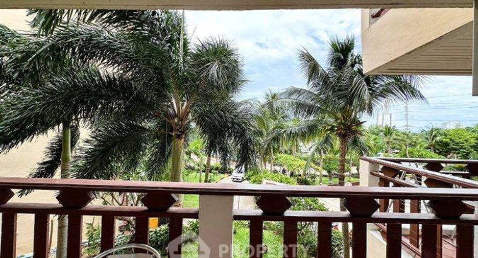 For sale 2 bedrooms townhouse in Lat Phrao, Bangkok