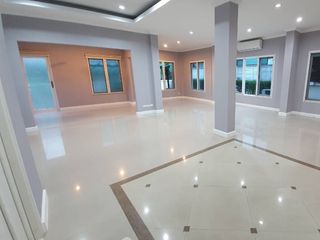 For sale 4 bedrooms house in Bueng Kum, Bangkok