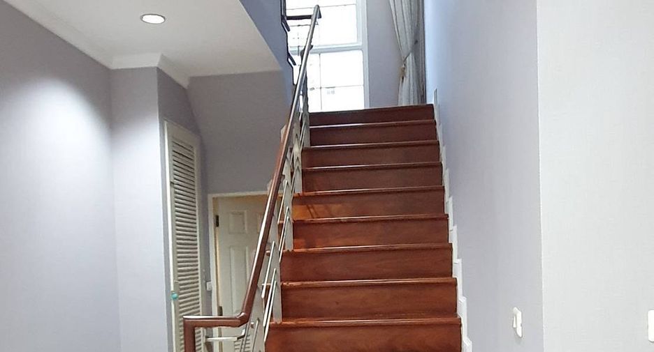 Haus zum Kauf mit 4 Zimmer in Bueng Kum, Bangkok