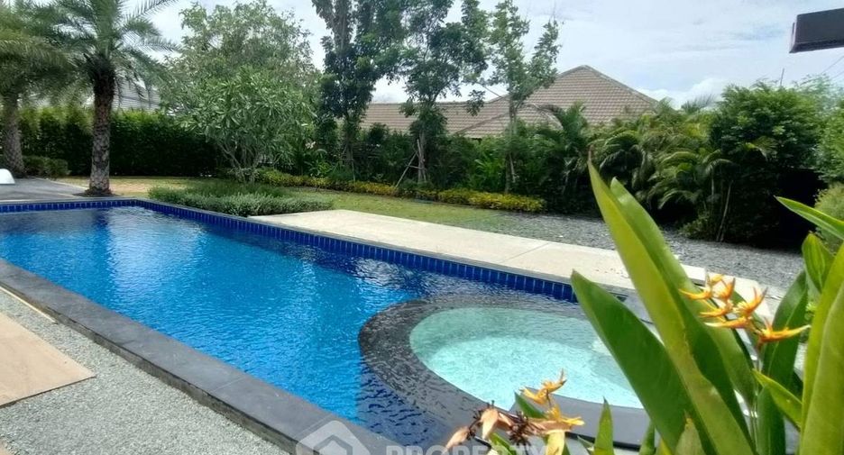 À vendre 4 chambres maison à East Pattaya, Pattaya