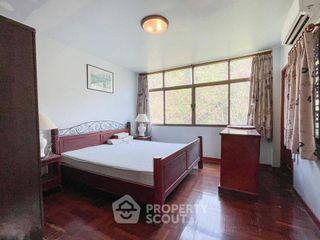 For sale 5 bedrooms townhouse in Bang Lamung, Chonburi