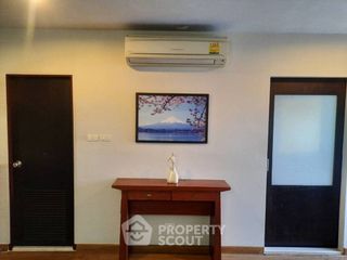 À vendre 1 chambre condo à Si Racha, Chonburi