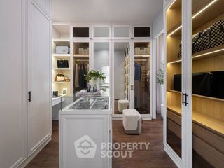 For sale 4 bedrooms house in Thung Khru, Bangkok