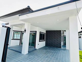 À vendre 4 chambres villa à Bang Lamung, Chonburi