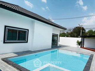 À vendre 4 chambres villa à Bang Lamung, Chonburi