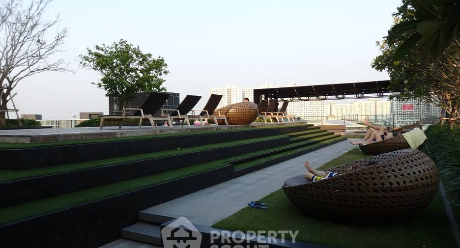 For sale 1 bed condo in Watthana, Bangkok