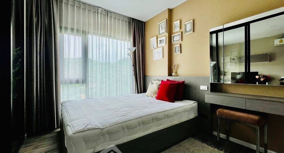 For sale 1 bed condo in Si Racha, Chonburi