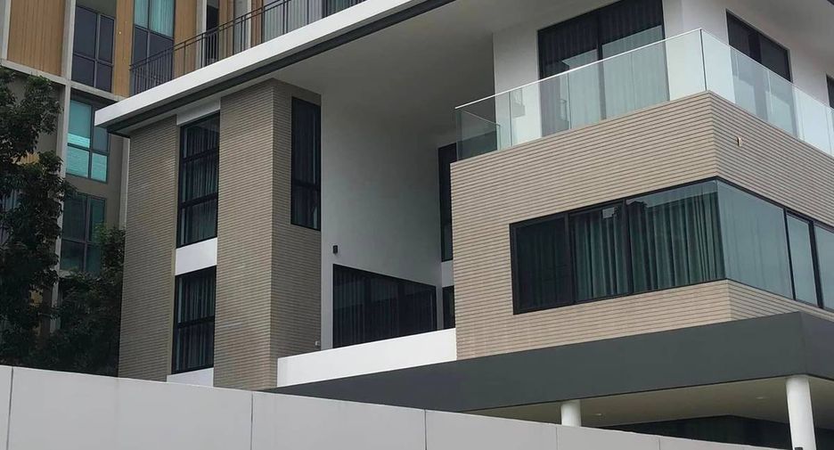 For sale 1 bed condo in Lat Phrao, Bangkok