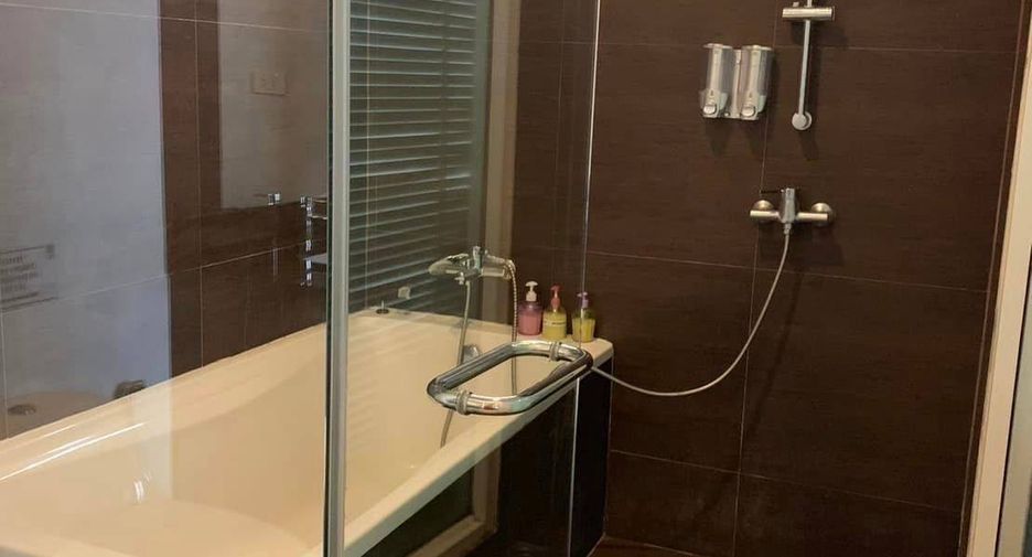 ขาย 3 ห้องนอน บ้านเดี่ยว ใน พัทยาตะวันออก, พัทยา