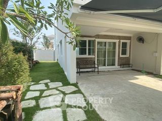 For sale 3 bedrooms townhouse in Prawet, Bangkok