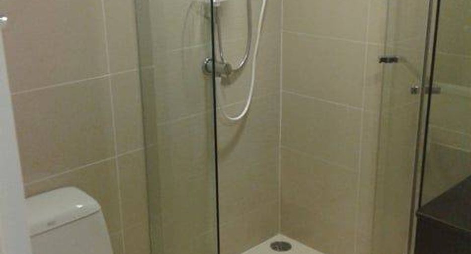 For sale 2 bedrooms condo in Huai Khwang, Bangkok
