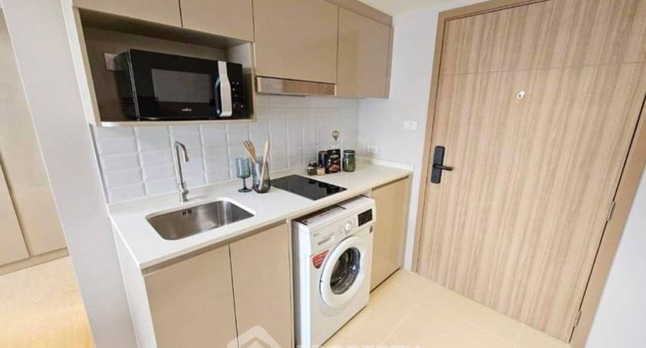 For sale 1 bed condo in Thon Buri, Bangkok