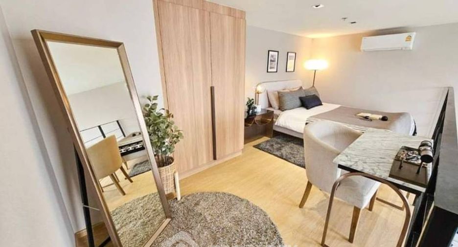 For sale 1 bed condo in Thon Buri, Bangkok