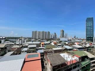 For sale 1 bed condo in Yan Nawa, Bangkok