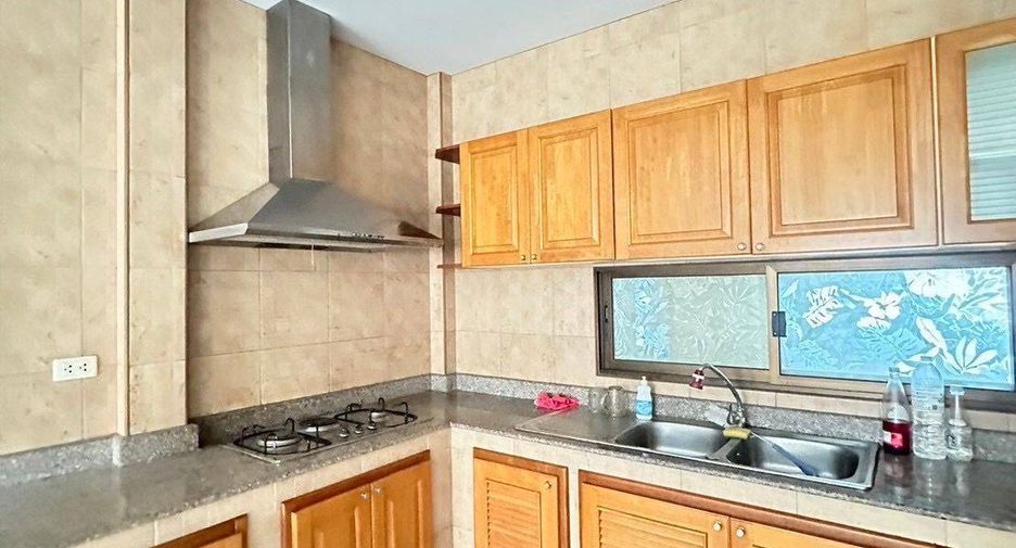 À vendre 3 chambres maison à Mueang Chon Buri, Chonburi