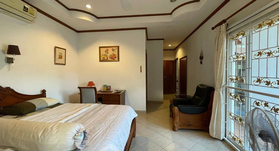 Villa zum Kauf mit 3 Zimmer in Bang Lamung, Chonburi
