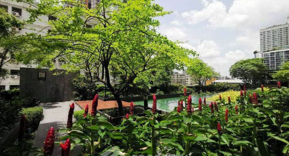 For sale 1 Beds condo in Huai Khwang, Bangkok