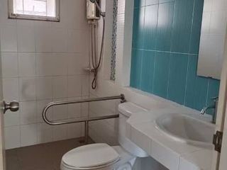 出售 4 卧室 独立屋 在 Si Racha, Chon Buri