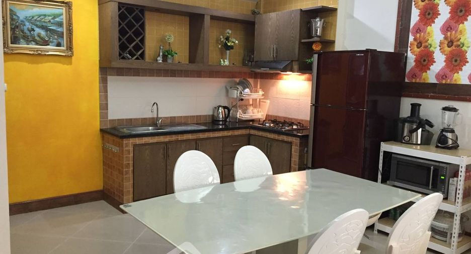 Reihenhaus zum Kauf mit 3 Zimmer in Pratumnak, Pattaya