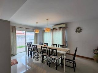 出售 3 卧室 独立屋 在 Si Racha, Chon Buri