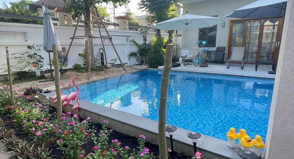 For rent and for sale 5 bedrooms house in Jomtien, Pattaya