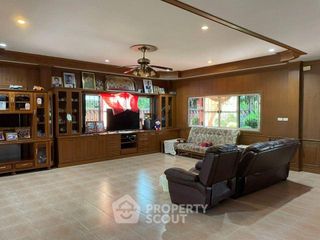 For sale 3 bedrooms house in Bang Lamung, Chonburi