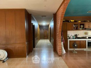 For sale 3 bedrooms house in Bang Lamung, Chonburi