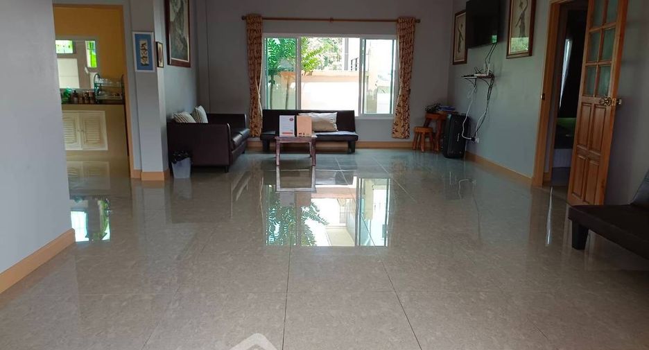 Haus zum Kauf mit 3 Zimmer in Sattahip, Pattaya