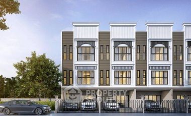 For sale 3 bedrooms townhouse in Sai Mai, Bangkok