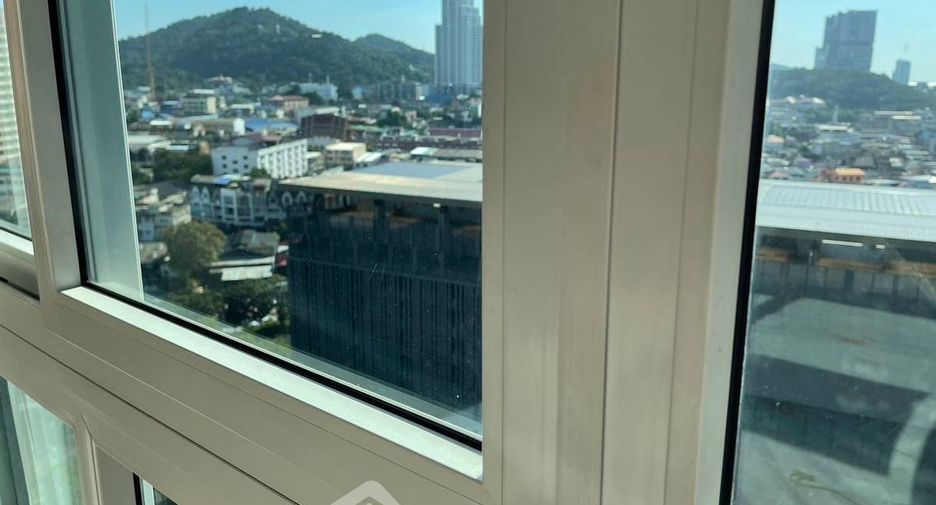 Wohnung zum Kauf mit 2 Zimmer in Si Racha, Chonburi