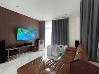 出租 4 卧室 独立屋 在 Bang Khen, 曼谷