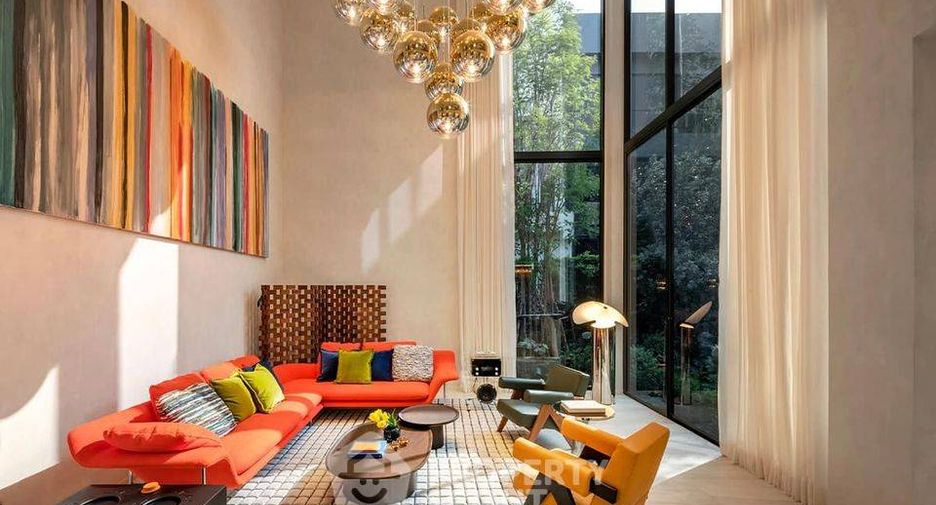 For sale 3 bedrooms house in Bang Kapi, Bangkok